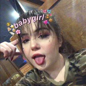 Meet your Posher, Megan